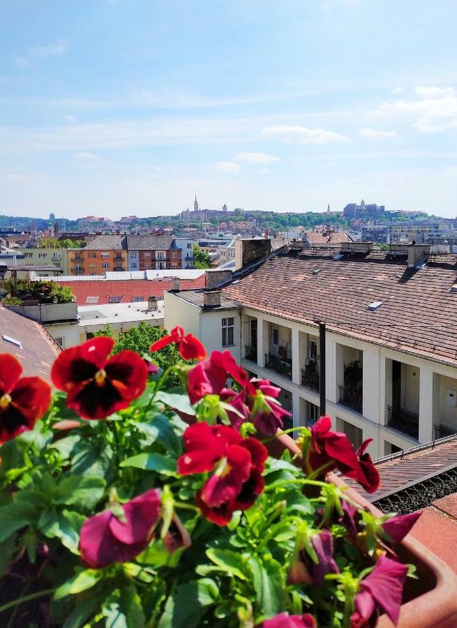 Margaret Apartment For 5 People With Panorama Terrace Budapest Luaran gambar