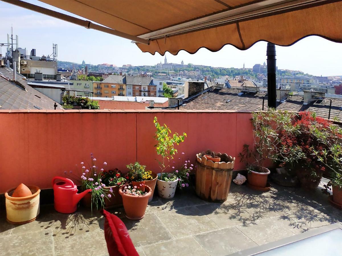 Margaret Apartment For 5 People With Panorama Terrace Budapest Luaran gambar